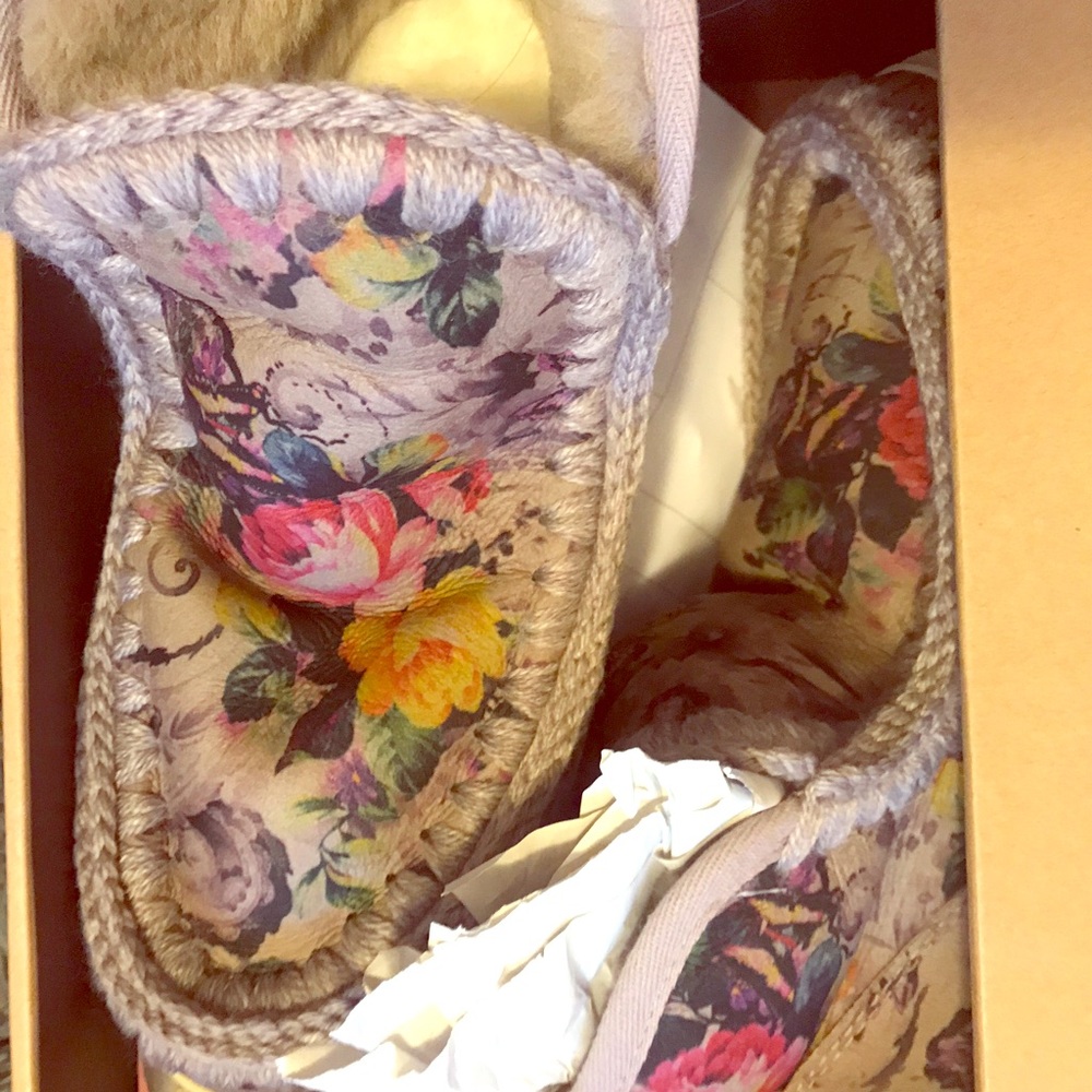 Mou Boots